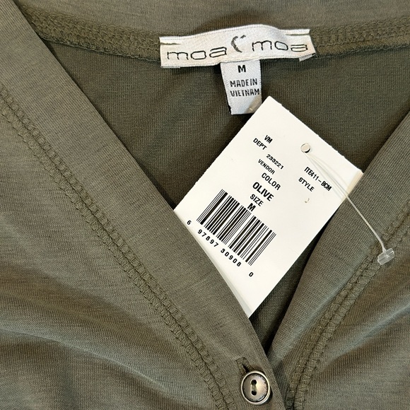 Moa Moa knotted button down - Picture 2 of 3